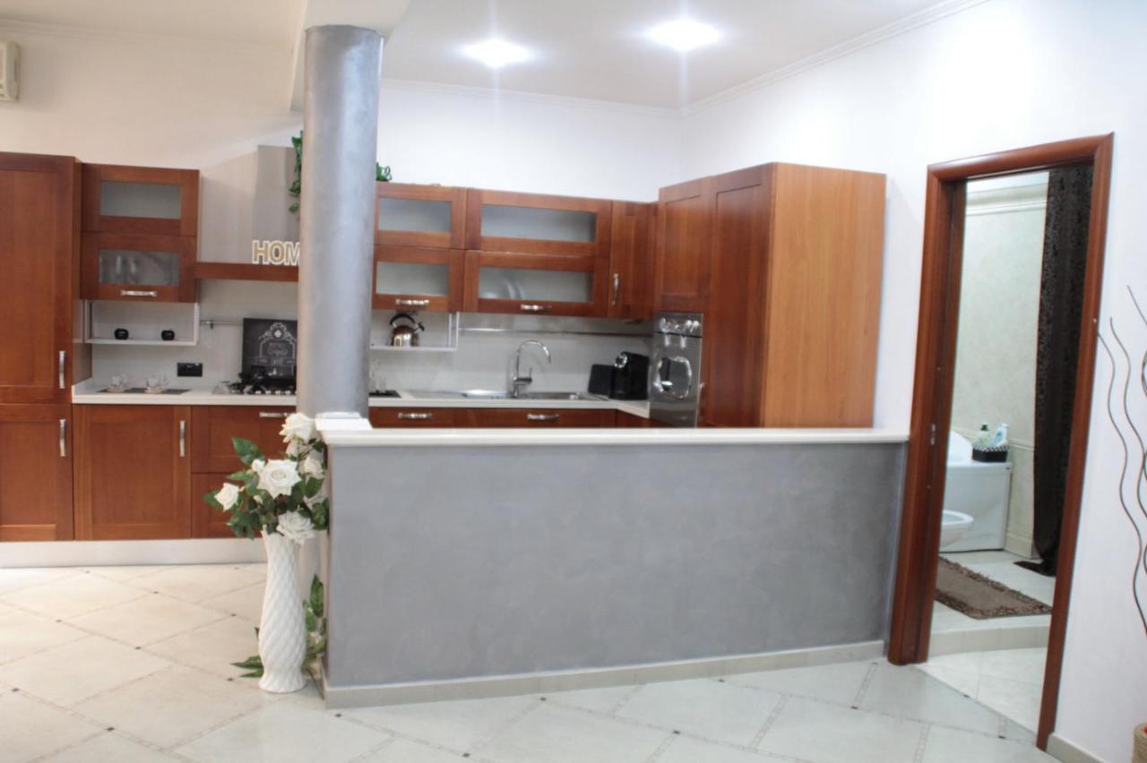 Suite Petroni Bari Buitenkant foto